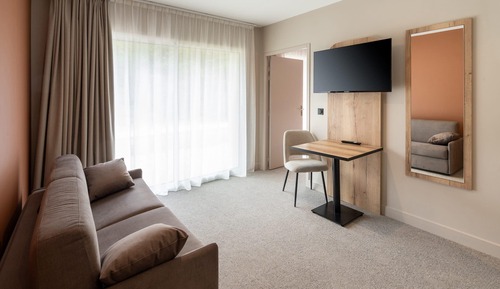 Family Room, Multiple Beds, Non Smoking