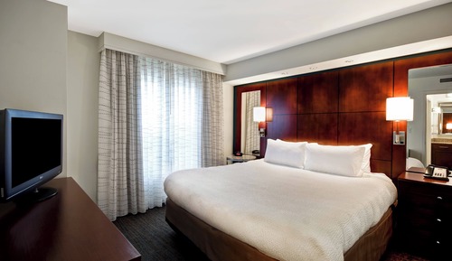 Suite, 1 Bedroom, Corner