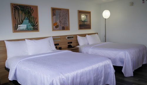 Deluxe Room, 2 Queen Beds, Park View
