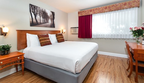 Spa Suite with Kitchenette