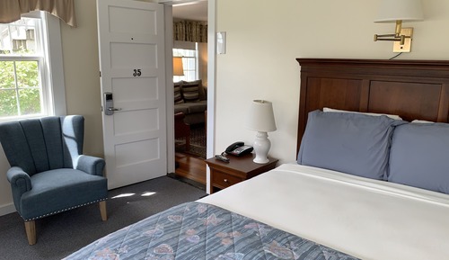 Classic Room, 1 Queen Bed, Non Smoking