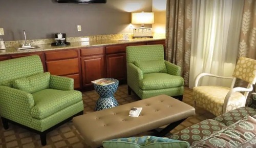 Studio Suite, 1 King Bed, Non Smoking
