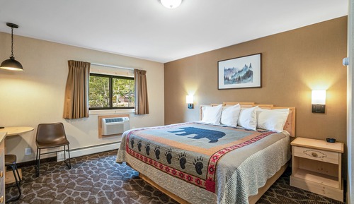 King Room (No Pets Allowed)