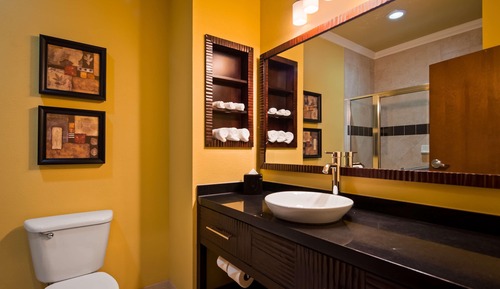 Standard Room, 1 King Bed, Non Smoking, Refrigerator & Microwave