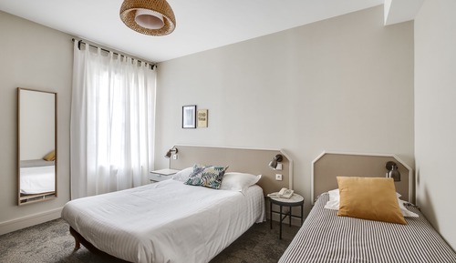 Triple Room