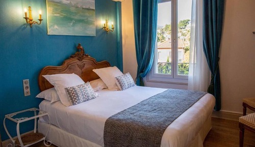 Classic Room with Balcony