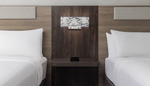 Suite, 2 Queen Beds, Accessible (Comm, Tran Shwr)