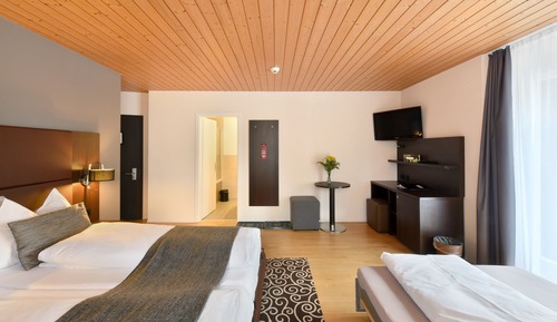 Comfort Triple Room