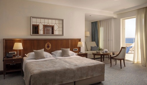 Classic Interconnecting Rooms, Balcony