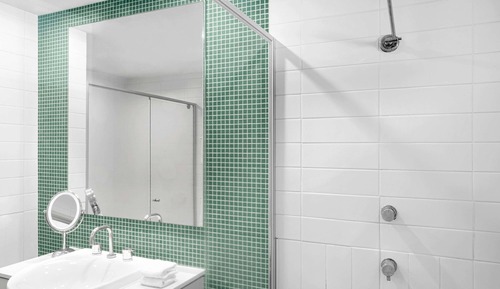 2 Bedroom Pool View Spa Suite