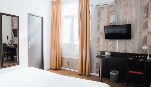 Classic Double Room