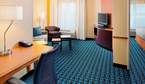 Suite, 1 Bedroom, Bathtub (Mobility/Hearing Accessible, Tub)