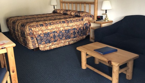 One king bed nonsmoking