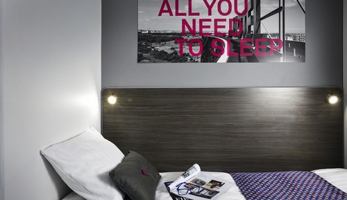 Economy Room