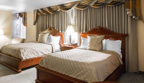 Standard Room, 2 Queen Beds, Non Smoking, Refrigerator
