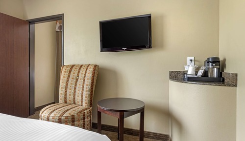 Suite, Multiple Beds, Accessible, Bathtub (with Sofabed)