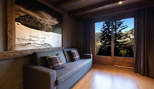 Quadruple Room (Mountain Suite, 3+1)