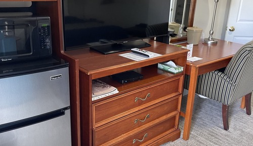 Standard Room, 1 Queen Bed