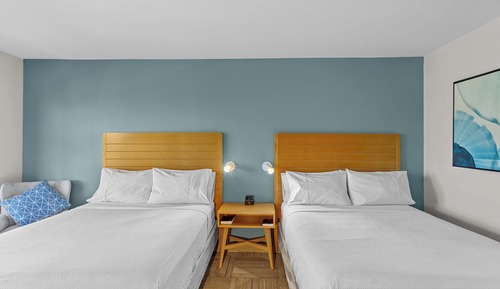 Room, 2 Queen Beds, Marina View (Balcony)