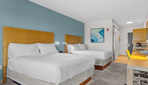 Room, 2 Queen Beds (Mobility/Hearing Access, Transf Shwr)