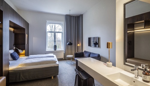 Business Double Room (SPA-access not included)