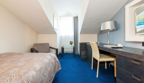 Classic Single Room
