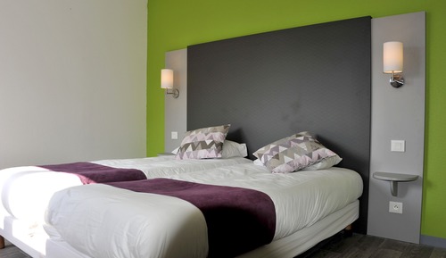 Comfort Room (1 or 2 People)