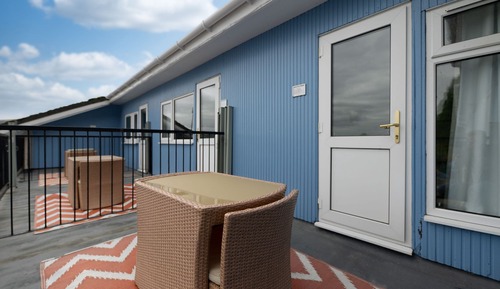 Double Room, Balcony (Partial Loch View)