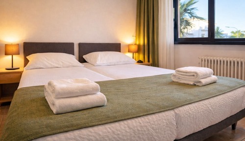 Basic Double Room, Mountain View