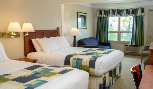 West Lodge, 2 Queen Beds