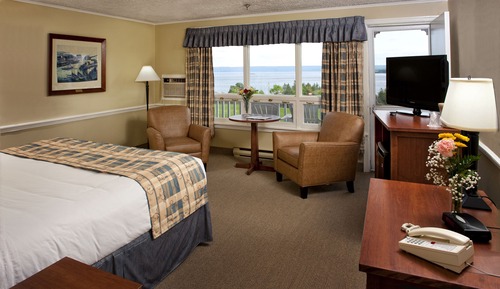 Main Lodge, 1 Queen Bed 