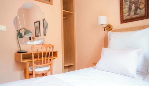 Double Room, 1 Double Bed, Courtyard Area