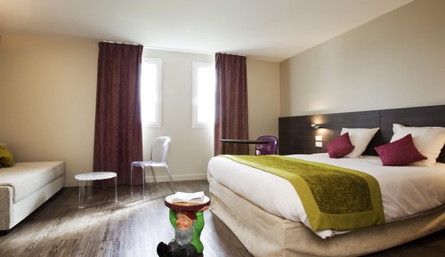 Standard Suite, 1 Double Bed with Sofa bed