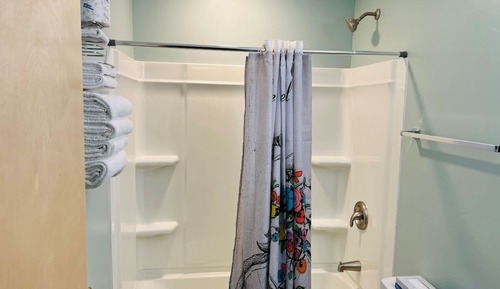 Standard Single Room, 1 Queen Bed
