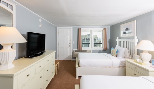 Room, 2 Twin Beds, Non Smoking, Partial Ocean View