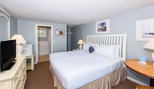 Room, 1 Queen Bed, Non Smoking, Garden View