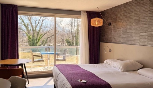 Double Room, Mountain View