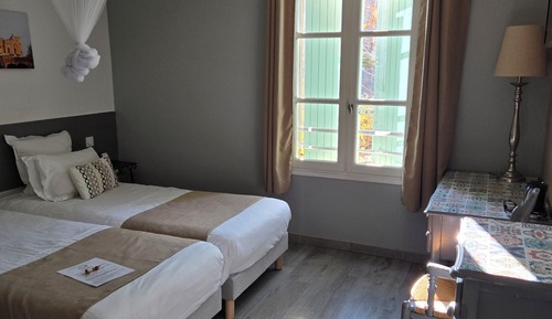 Comfort Twin Room
