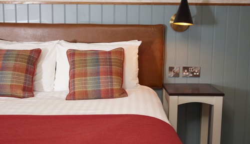 Family Room Sleeps 4