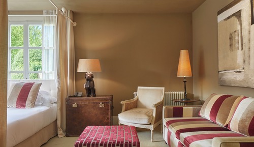 Room, Garden View