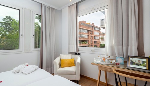 Triple Room (3 Adults)