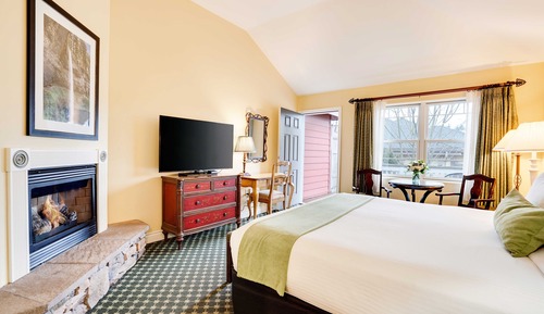 Standard Room, 1 King Bed, Non Smoking