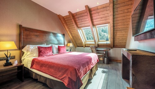Royal Suite (3 adults)