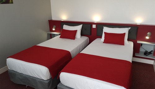 Twin Room, Balcony, Marina View