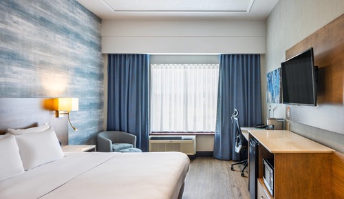Room, 1 King Bed, Accessible