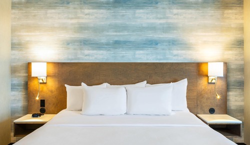 Room, 1 King Bed, Jetted Tub