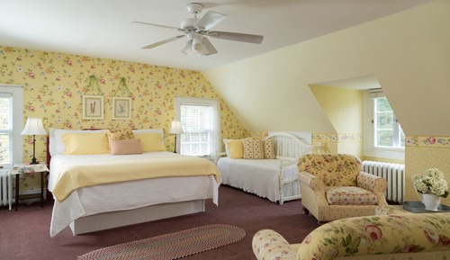 Signature Room, King plus Twin Bed,  Private Bathroom, 3rd floor-stairs,  RM-5