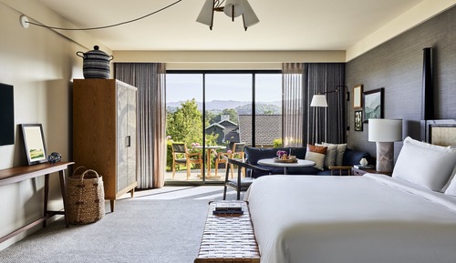 Deluxe Room, 1 King Bed, Accessible (Mobility Accessible , Transfer Shower)