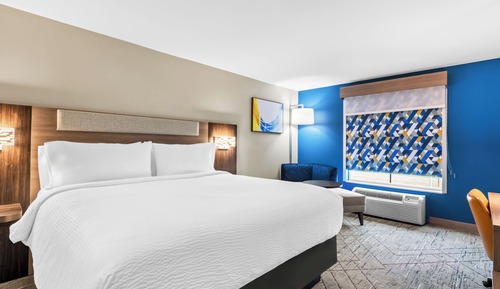 Standard Room, 1 King Bed