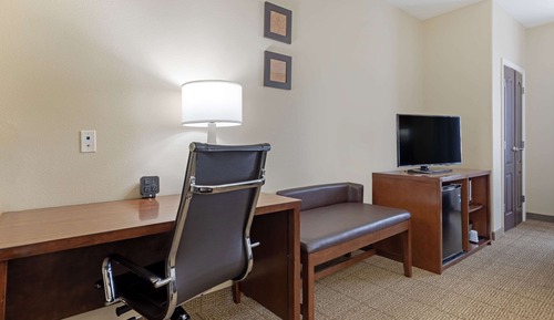 Suite, 1 King Bed with Sofa bed, Accessible, Non Smoking